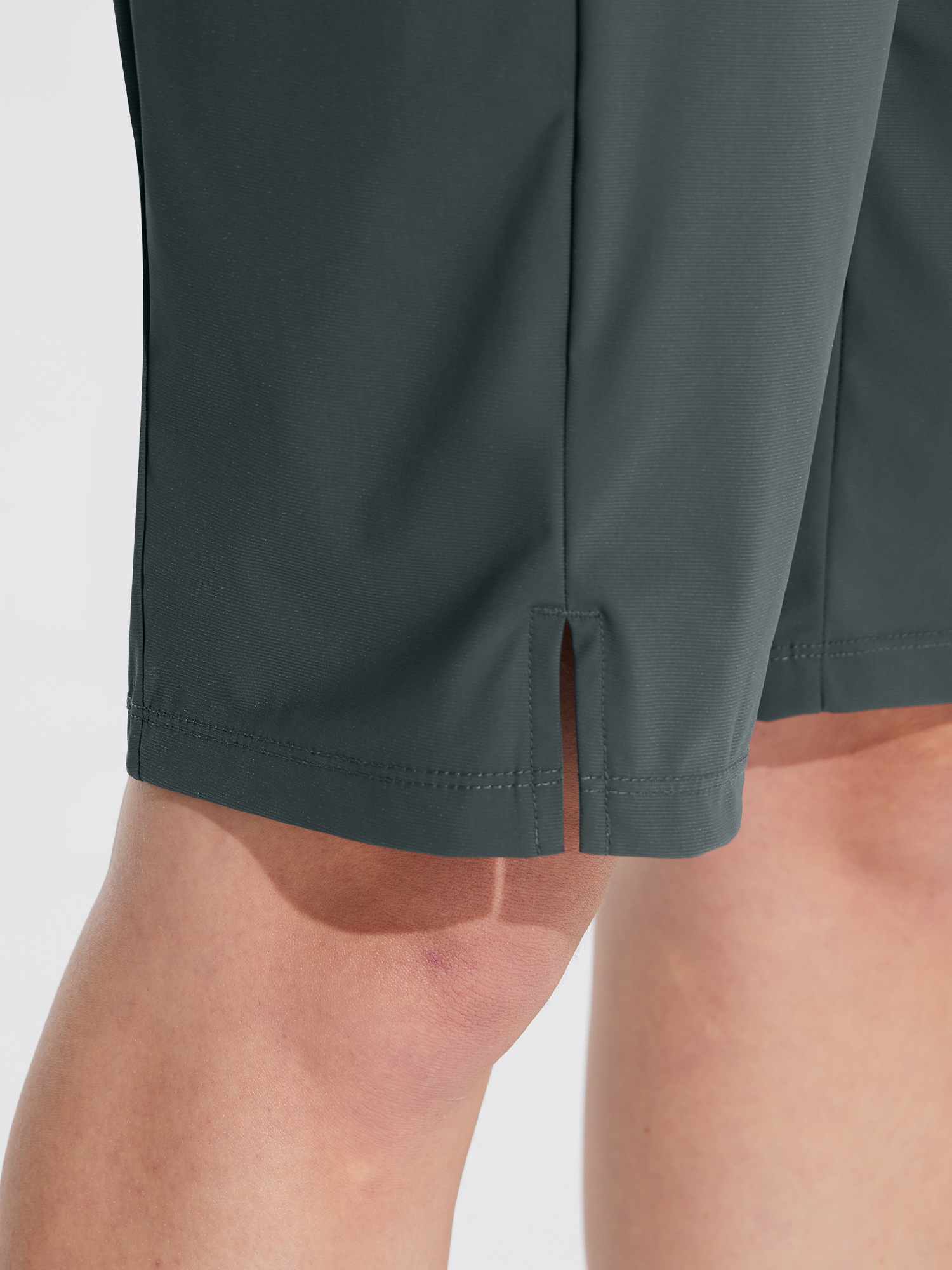 Women's 11' Quick-Dry Hiking Cargo Shorts