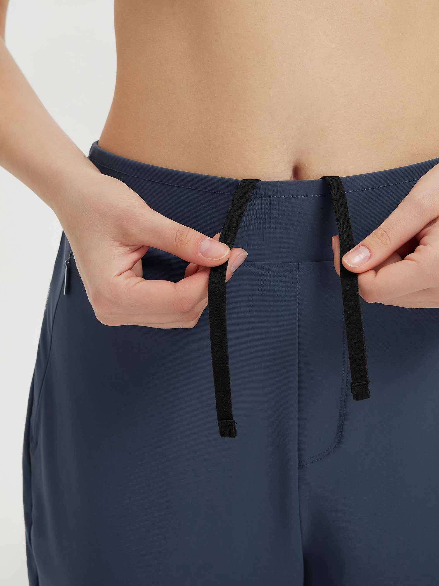 Women's 20' High-Waisted Cropped Golf Pants