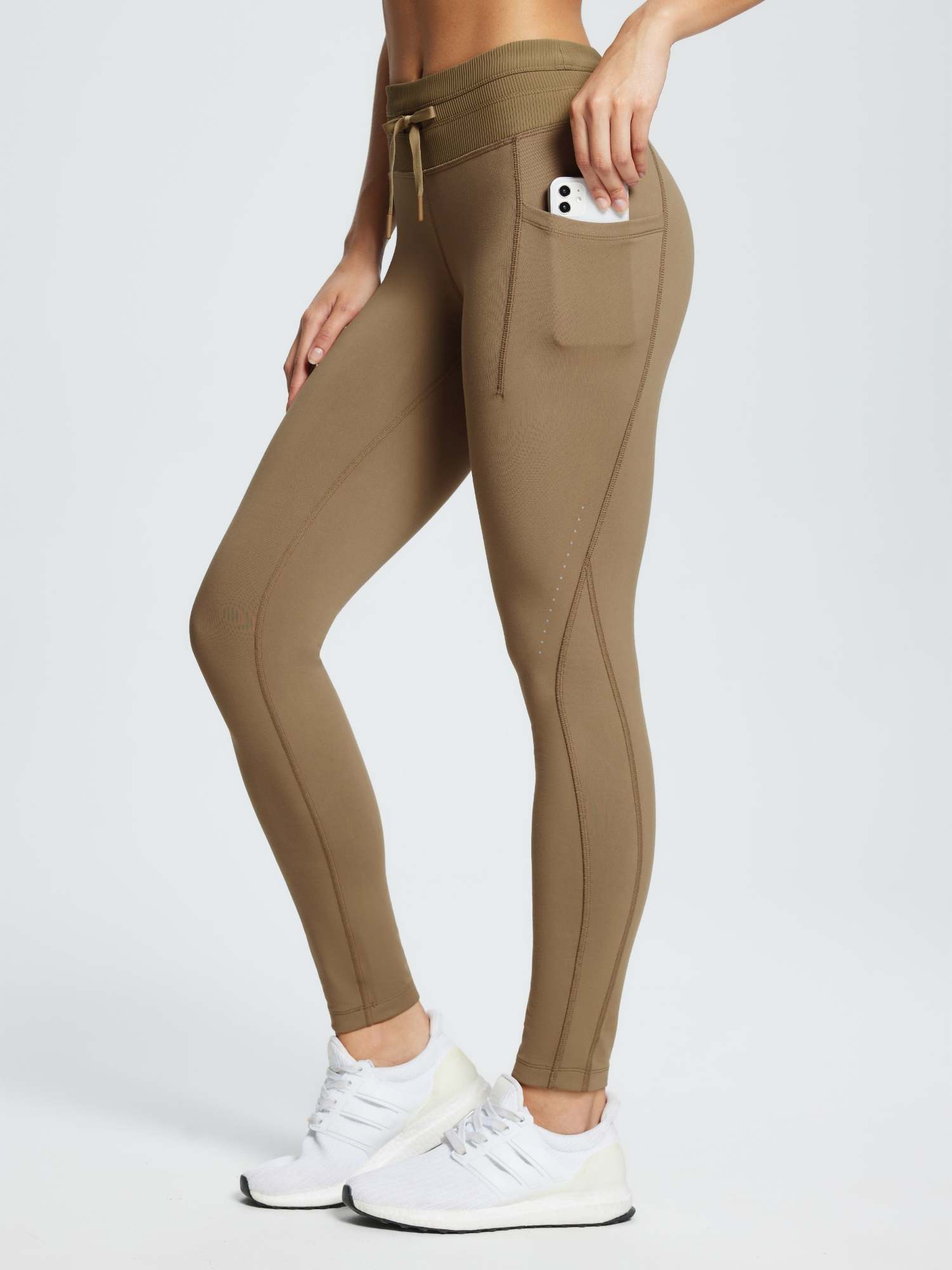 #color_Brown