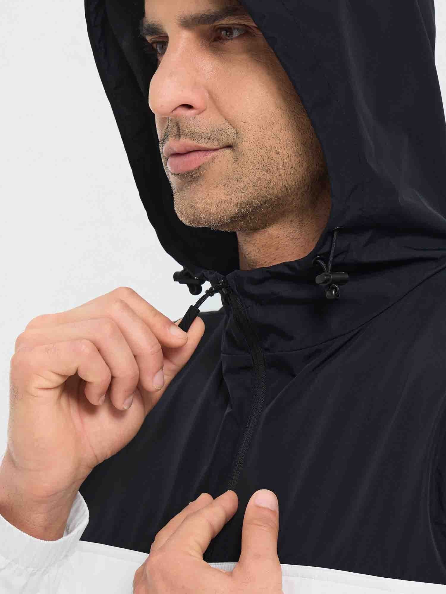 Outdoor Packable Hooded Windbreaker