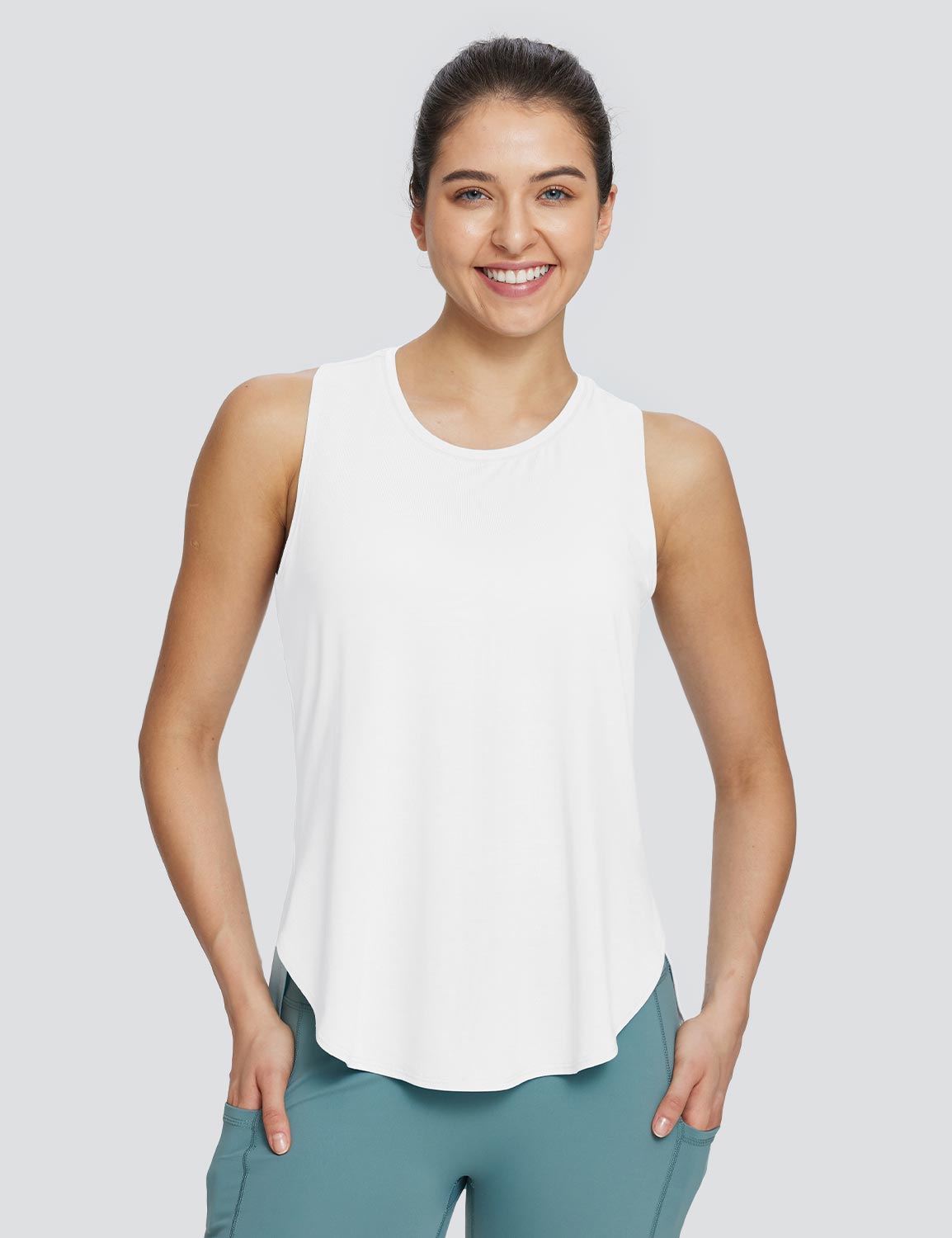 Baleaf Women's Scoop Neck Workout Tank Top Lucent White Main