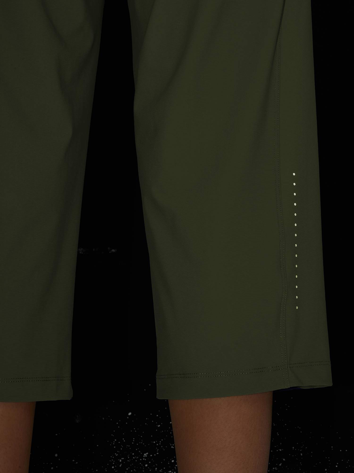 Women's Athletic Capri Pants