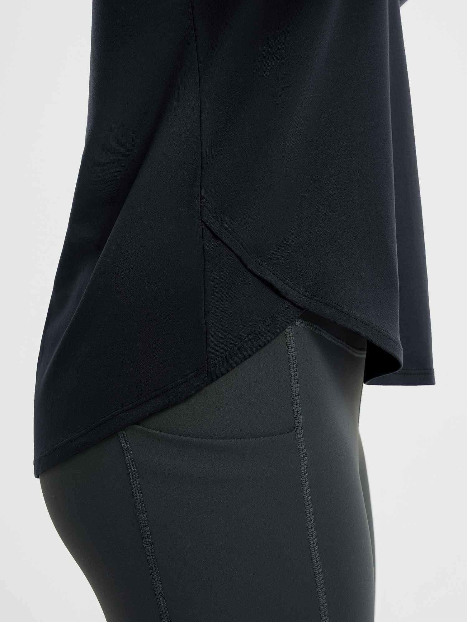Running Cross Hem Long-Sleeve T-Shirt