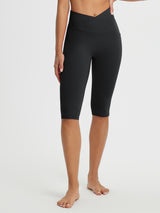 Crossed-waisted 14" Capris