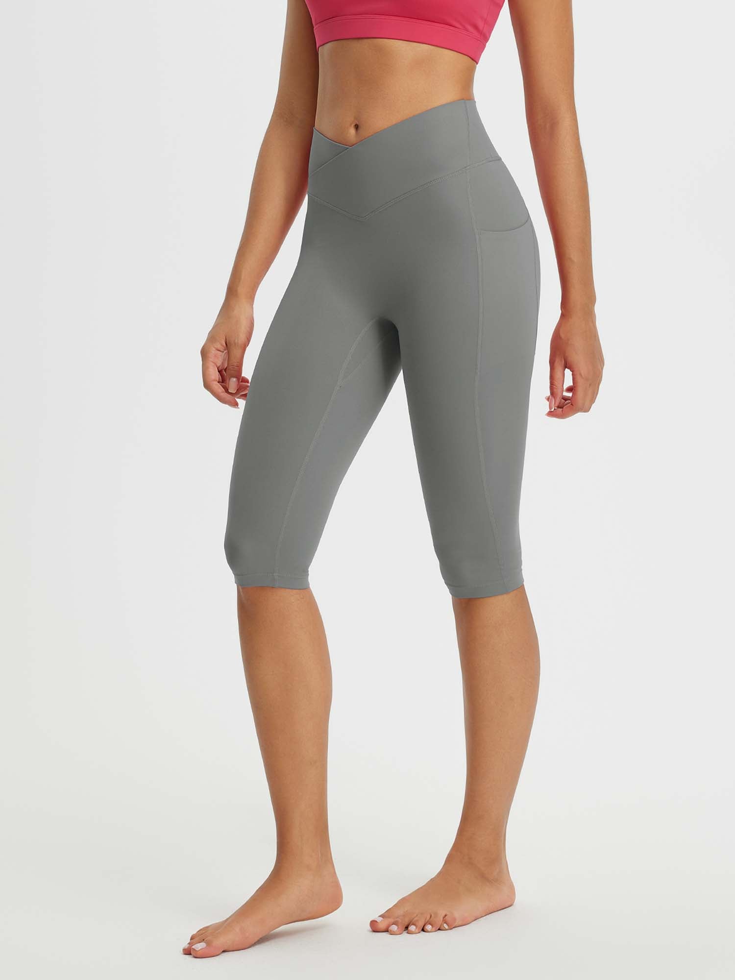 Crossed-waisted 14" Capris