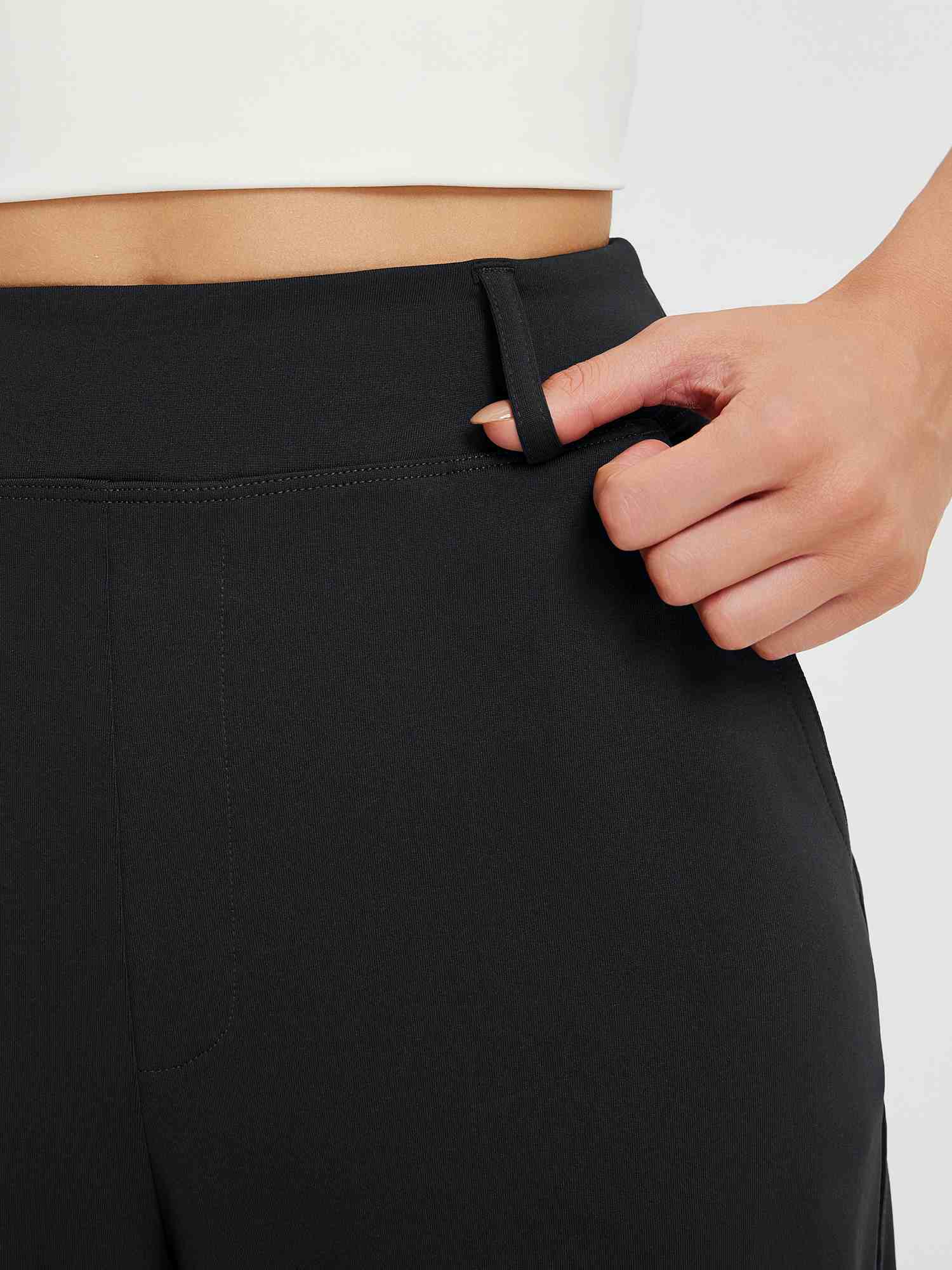 Yoga High-Waisted Cocoon Tapered Pants