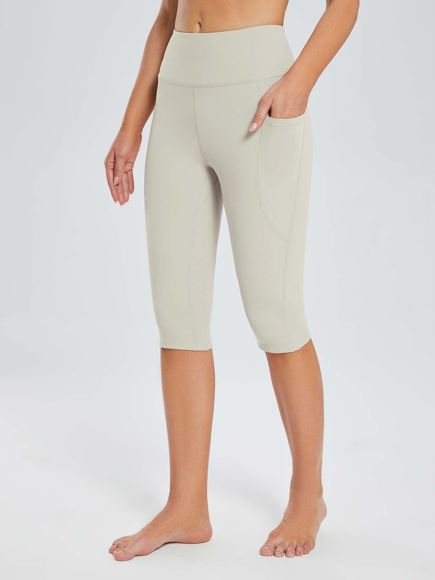 Laureate Women's Pocketed Yoga Capri Leggings