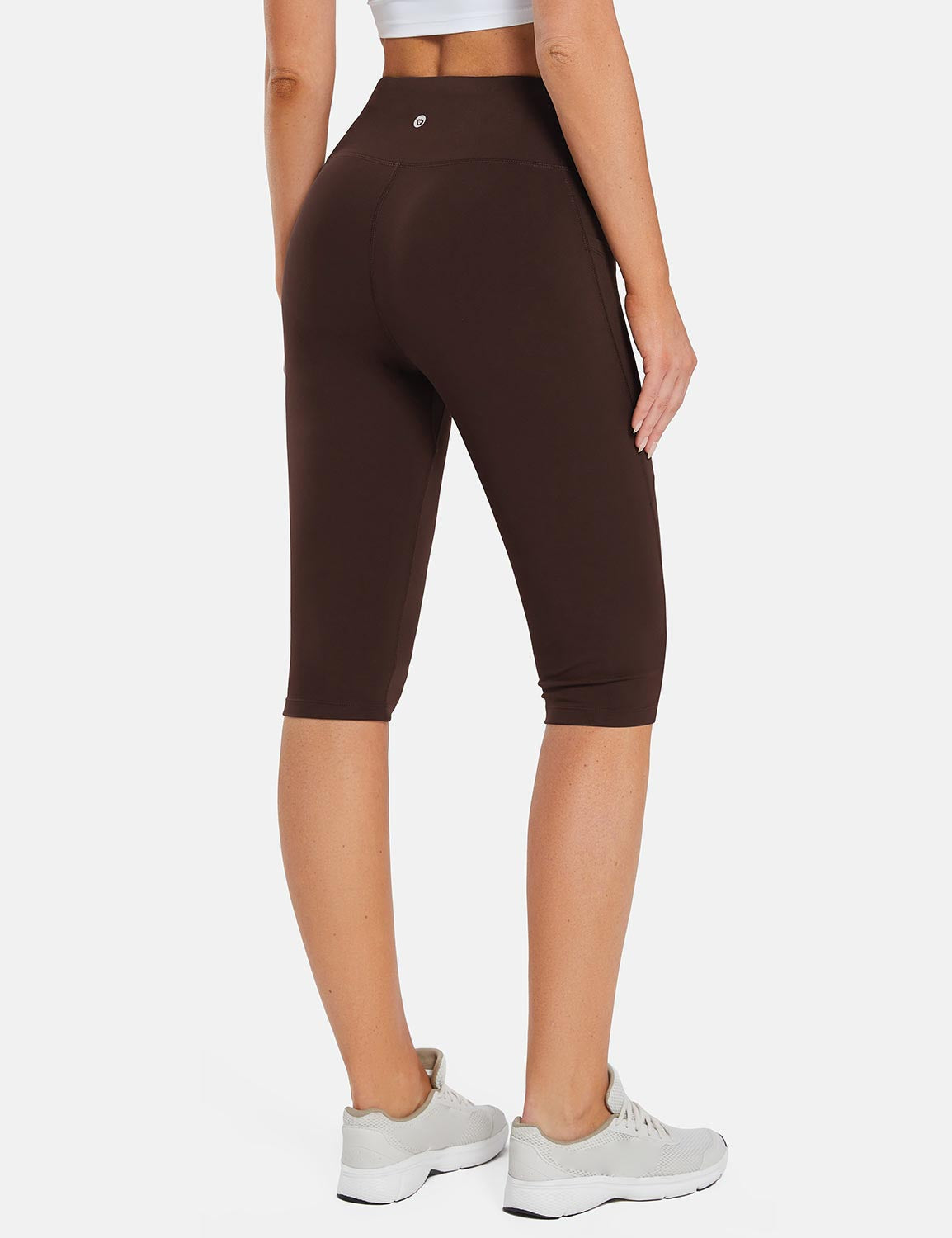 Laureate Women's Pocketed Yoga Capri Leggings