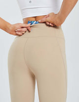 Laureate Women's Pocketed Yoga Capri Leggings